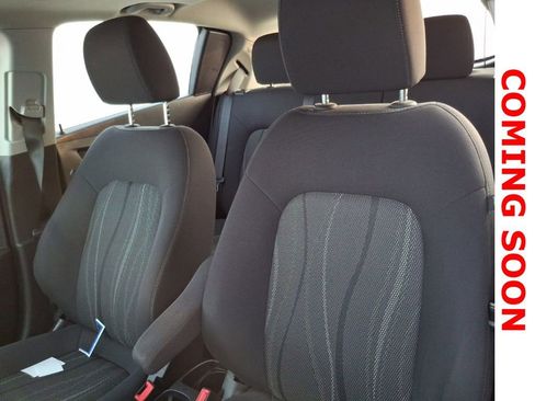 Used 2015 Chevrolet Sonic LT w/ Fun and Sun Package image 13