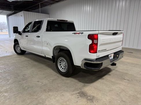 Used 2023 Chevrolet Silverado 1500 W/T w/ WT Value Package image 4