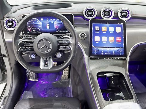 Used 2025 Mercedes-Benz GLC 43 AMG 4MATIC image 16