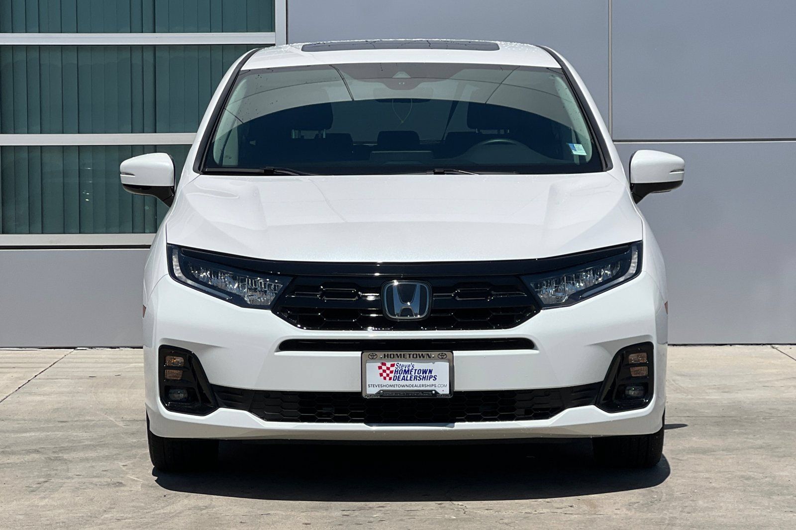 Used 2025 Honda Odyssey Elite image 6