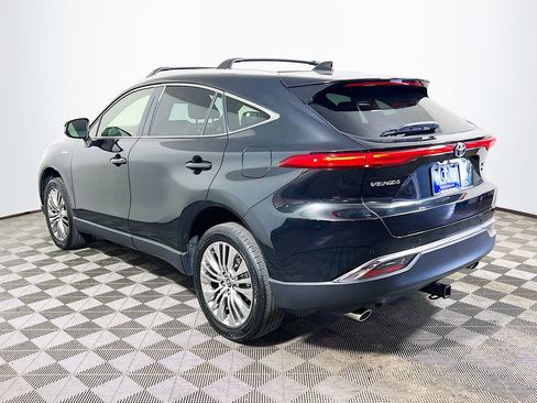 Certified 2021 Toyota Venza Limited w/ Advanced Technology Package AWD/4WD image 6