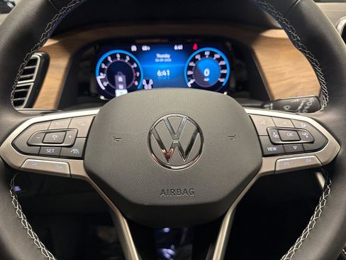 New 2026 Volkswagen Atlas SE image 23