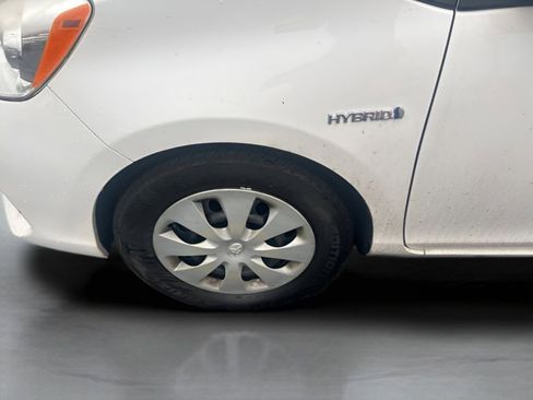 Used 2012 Toyota Prius C Two image 18