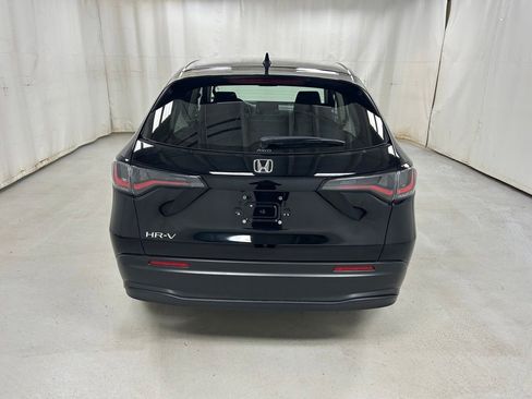 Certified 2024 Honda HR-V LX image 6