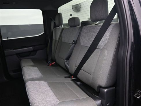 Used 2022 Ford F150 XLT image 14