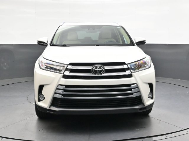 Used 2018 Toyota Highlander Limited AWD/4WD image 11