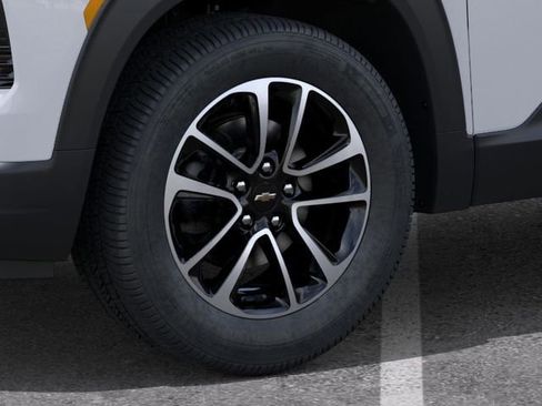 New 2026 Chevrolet TrailBlazer LT AWD/4WD image 9