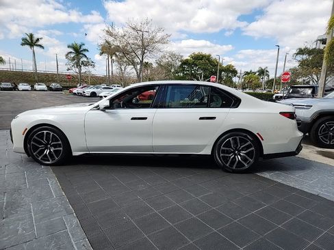 Used 2023 BMW 760i xDrive 760i xDrive w/ Executive Package image 15