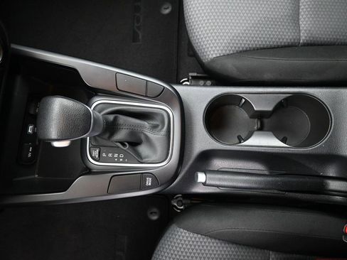 Used 2023 Kia Soul LX image 19