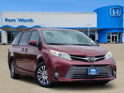 Used 2018 Toyota Sienna XLE