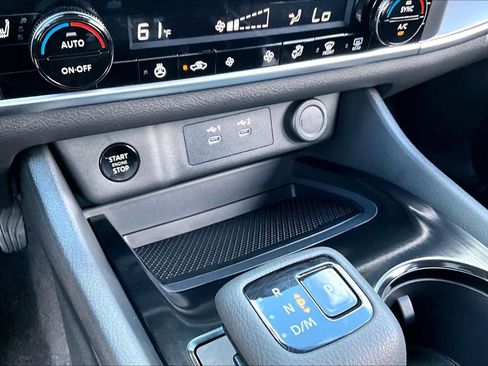 Certified 2024 Nissan Rogue SV w/ SV Premium Package FWD image 31