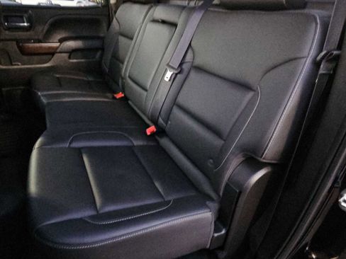 Used 2018 GMC Sierra 1500 SLT w/ Enhanced Driver Alert Package image 20