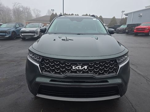 Certified 2023 Kia Sorento S image 2