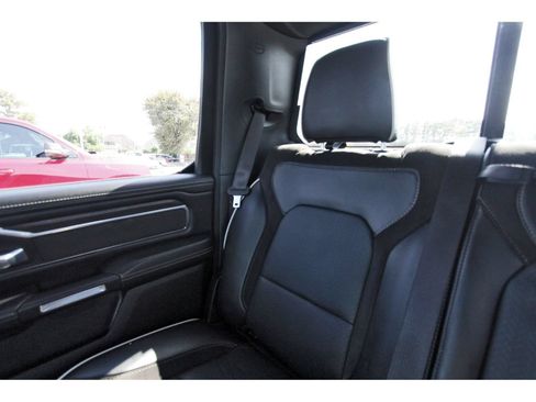 Used 2025 RAM 1500 Laramie AWD/4WD image 14