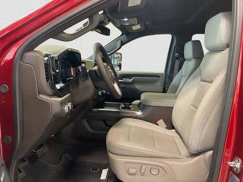 New 2026 GMC Sierra 2500 SLT w/ SLT Convenience Package image 10