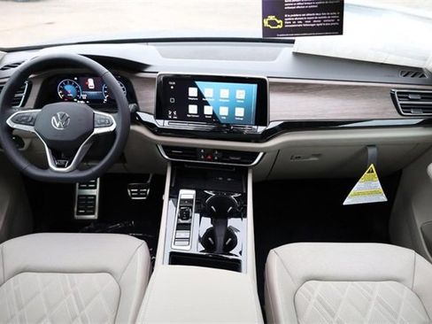 New 2026 Volkswagen Atlas SEL Premium R-Line image 28