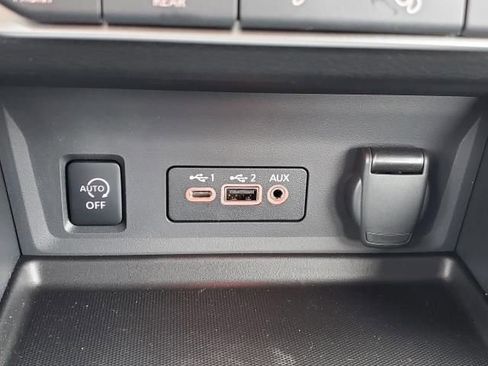 New 2025 Nissan Sentra SV w/ All-Weather Package image 25