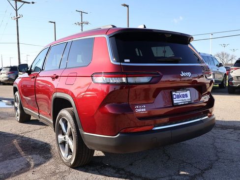 Used 2024 Jeep Grand Cherokee L Limited w/ Luxury Tech Group II image 6