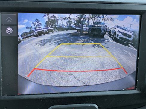 Certified 2022 Kia Soul LX FWD image 21