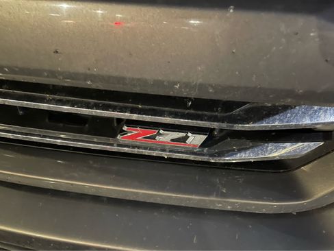 Used 2017 Chevrolet Silverado 1500 LTZ Z71 w/ LTZ Plus Package image 10