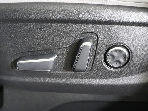 Used 2023 Hyundai Palisade SEL w/ Premium Package AWD/4WD image 39