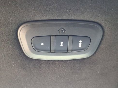 Used 2024 Jeep Wagoneer Launch Edition image 25