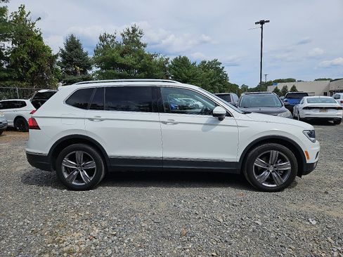 Used 2021 Volkswagen Tiguan SEL w/ 3rd Row Seat Package image 8