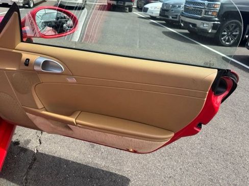Used 2011 Porsche Boxster RWD image 23
