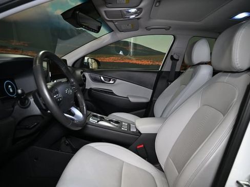 Used 2023 Hyundai Kona Limited w/ Cargo Package FWD image 22