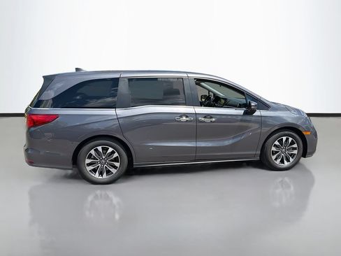 Used 2023 Honda Odyssey EX-L image 4