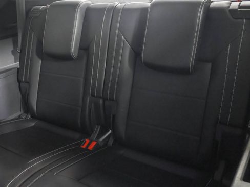 Used 2023 Volkswagen Atlas SE w/ Panoramic Sunroof Package AWD/4WD image 38