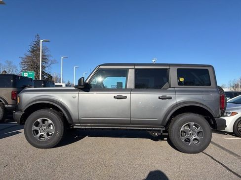 New 2025 Ford Bronco Big Bend image 3