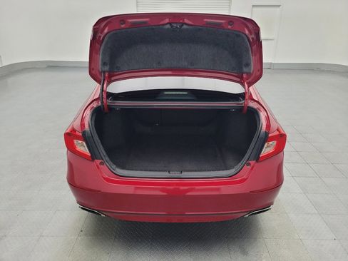 Used 2018 Honda Accord Sport image 29