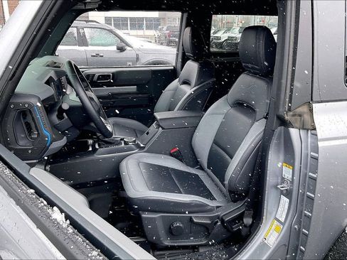 Certified 2024 Ford Bronco Black Diamond image 22