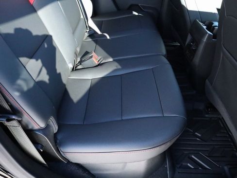 New 2026 Chevrolet Colorado Z71 w/ Technology Package image 15