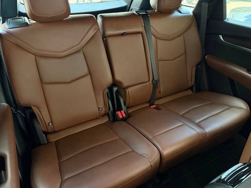 Used 2023 Cadillac XT5 Premium Luxury FWD image 21