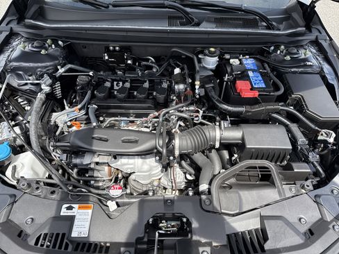 Certified 2023 Honda Accord LX image 35