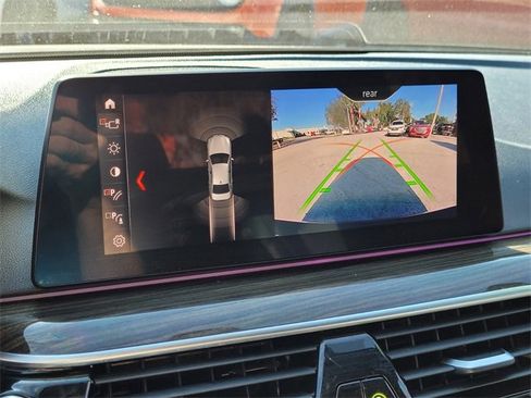 Used 2019 BMW 530i w/ Convenience Package image 24