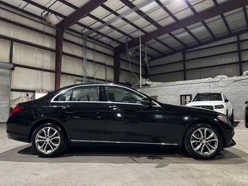 Used 2017 Mercedes-Benz C 300 4MATIC Sedan w/ Premium 1 Package image 4