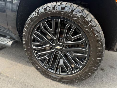 Used 2021 Chevrolet Tahoe Z71 AWD/4WD image 9