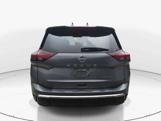 Used 2025 Nissan Rogue Platinum w/ Tech Package FWD image 7