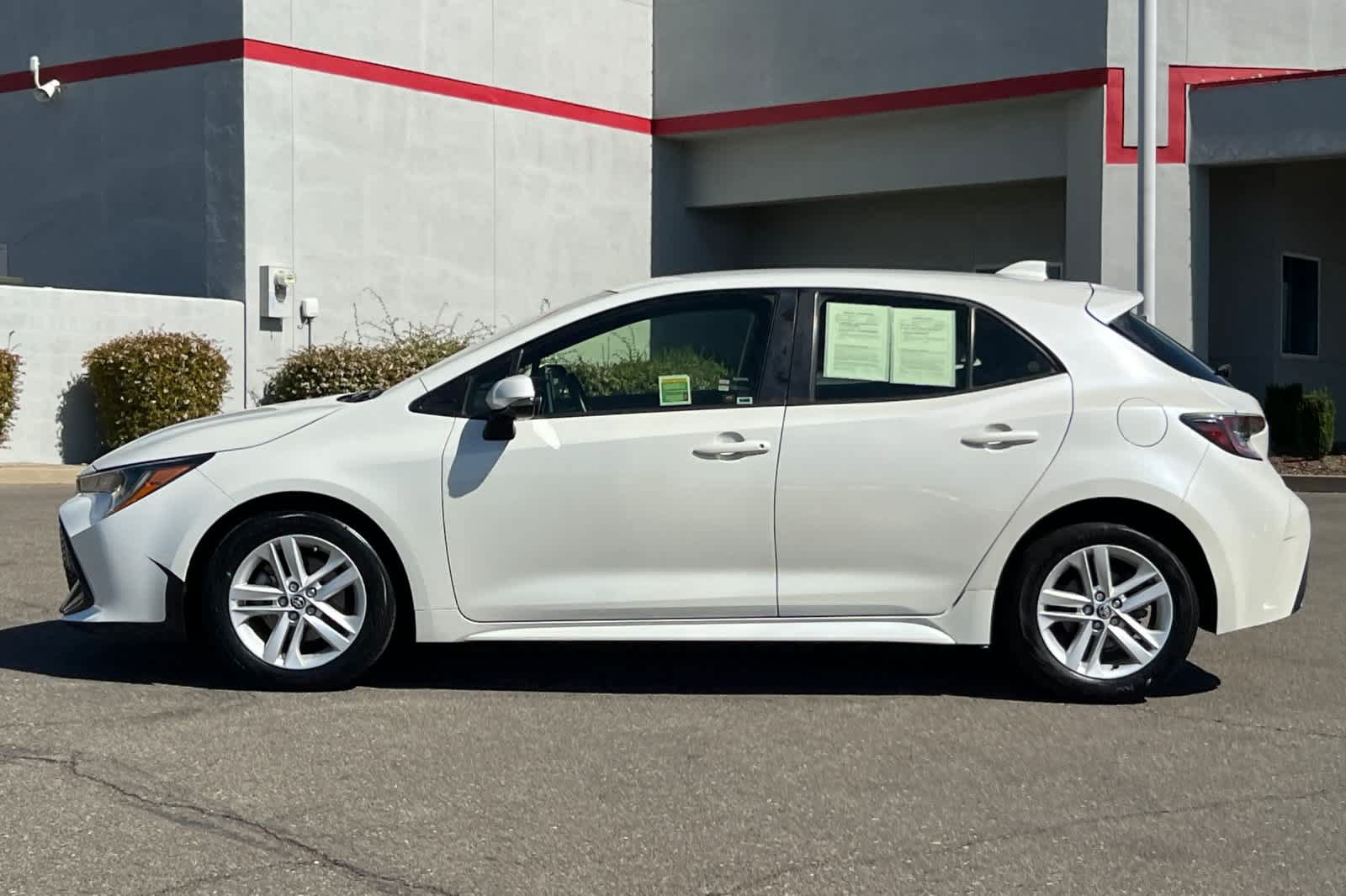 Used 2019 Toyota Corolla SE FWD image 9