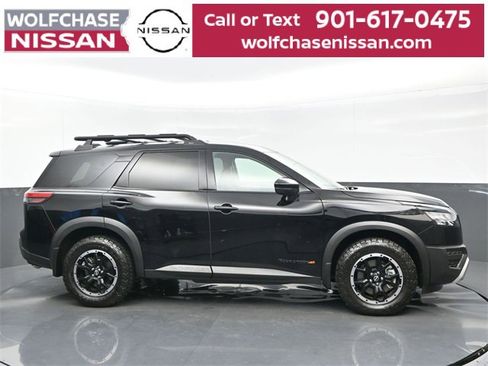 Used 2025 Nissan Pathfinder Rock Creek image 7