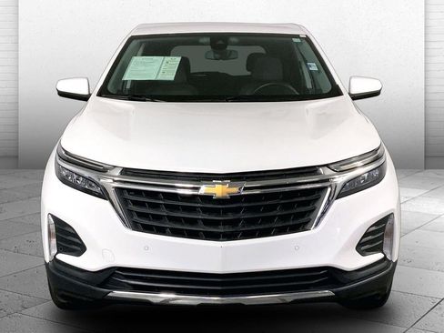 Used 2024 Chevrolet Equinox LT AWD/4WD image 2