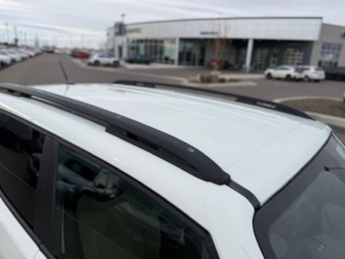 Used 2015 Jeep Renegade Latitude w/ Popular Equipment Group image 50