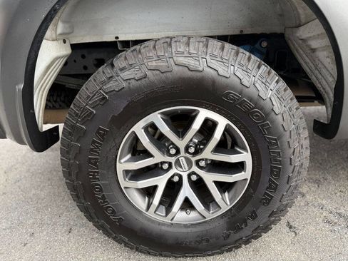 Used 2018 Ford F150 Raptor w/ Equipment Group 802A Luxury image 21