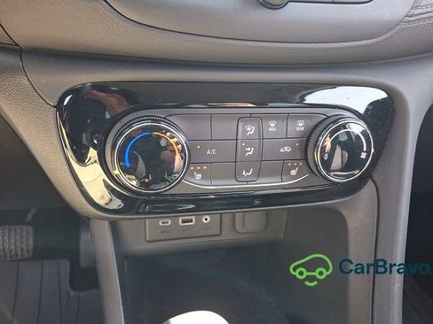 Certified 2023 Buick Encore GX Preferred w/ Cold Weather Comfort Package AWD/4WD image 16