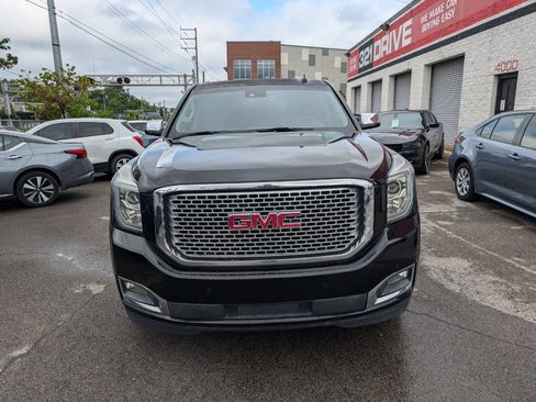 Used 2017 GMC Yukon SLT w/ Open Road Package RWD image 4