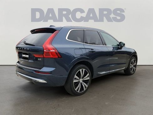 Used 2022 Volvo XC60 B5 Inscription w/ Climate Package image 6