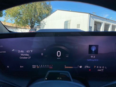 New 2026 Buick Enclave Avenir w/ Super Cruise Package image 16